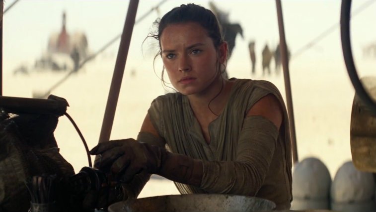 Daisy Ridley Star Wars: The Force Awakens