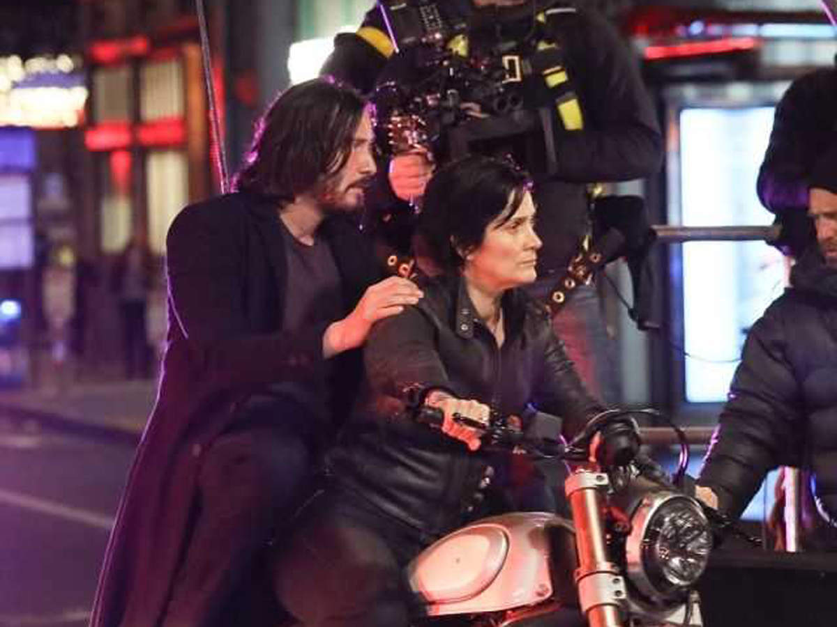 Matrix 4 Carrie Anne Moss and Keanu Reeves