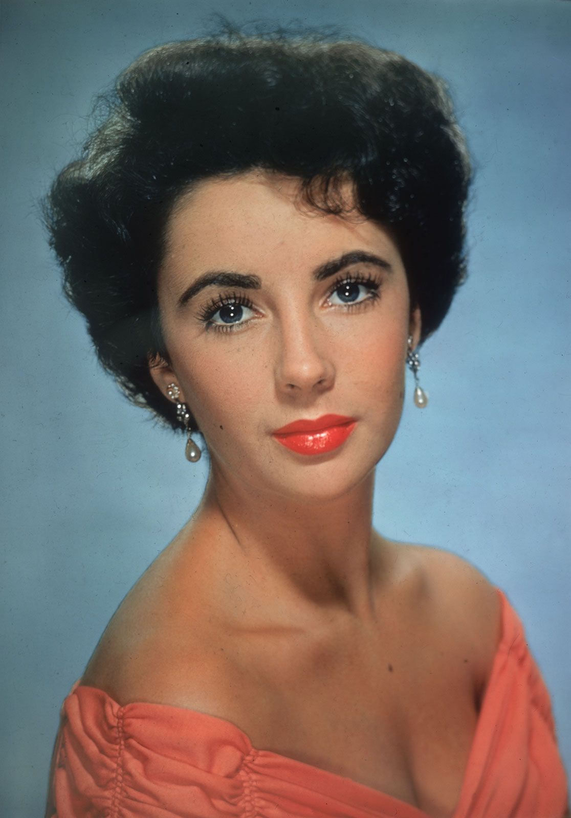Capable rival to Ross - The divorce force: Elizabeth Taylor