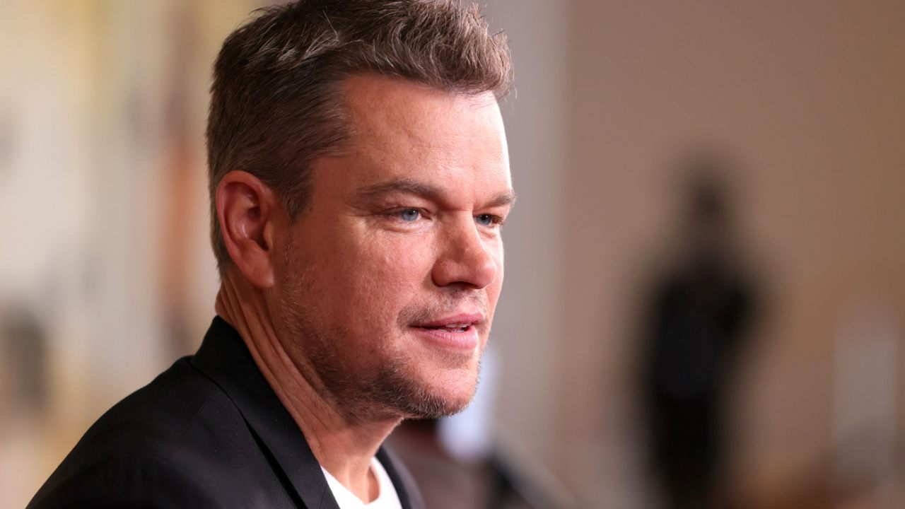 Matt Damon says Taika Waititi maintains a funny set
