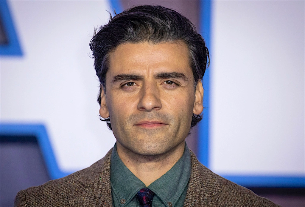 Oscar Isaac Wants To Team Up With Daredevil | FandomWire