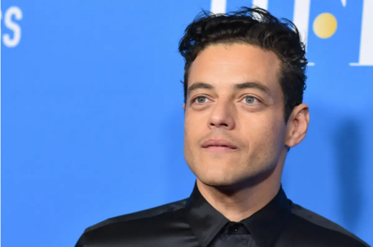 I think this guy is annoying: Mr. Robot Director Reveals Rami Malek  Refused a Rewrite That Potentially Saved the Show - FandomWire