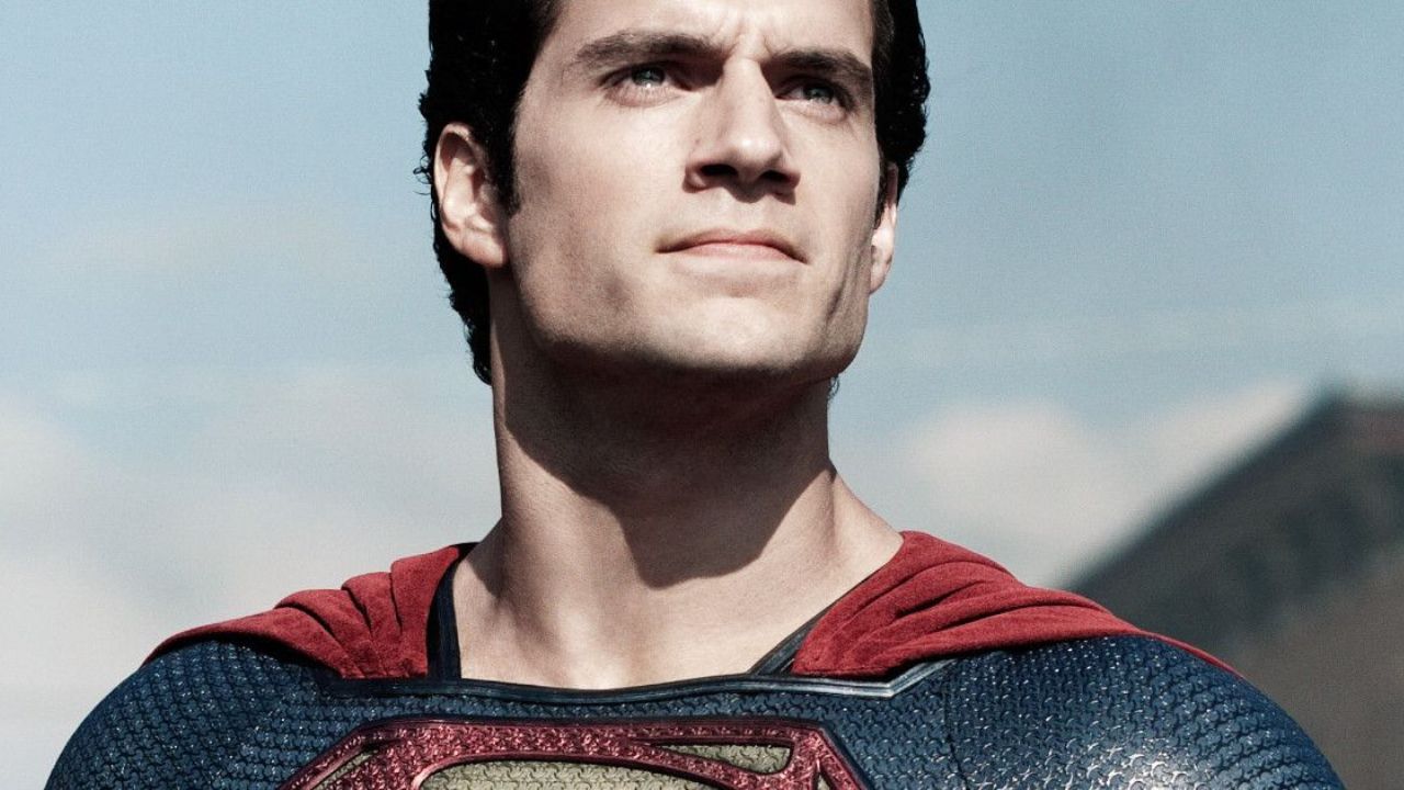 Superman 2 also in talks with Henry Cavill