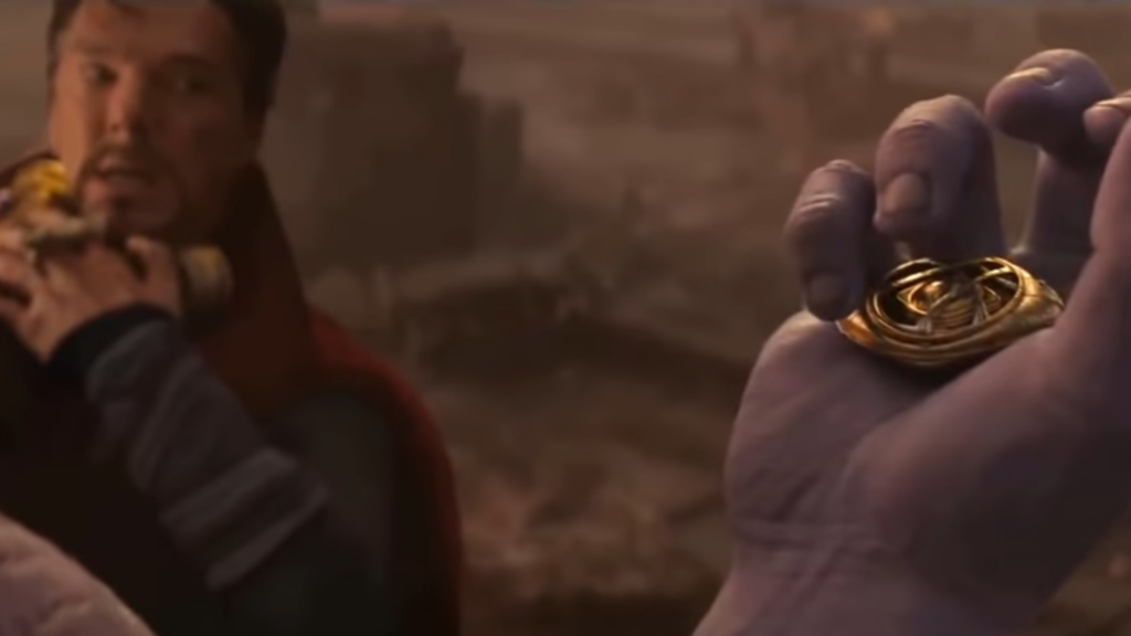 Thanus Crushes Eye of Agamoto in Infinity War