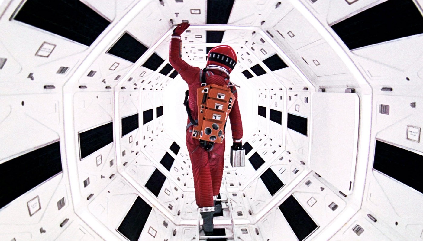 Christopher Nolan was inspired by Stanley Kubrick's 2001: A Space Odyssey