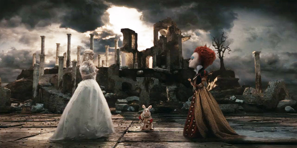 Alice in Wonderland White Queen Red Queen