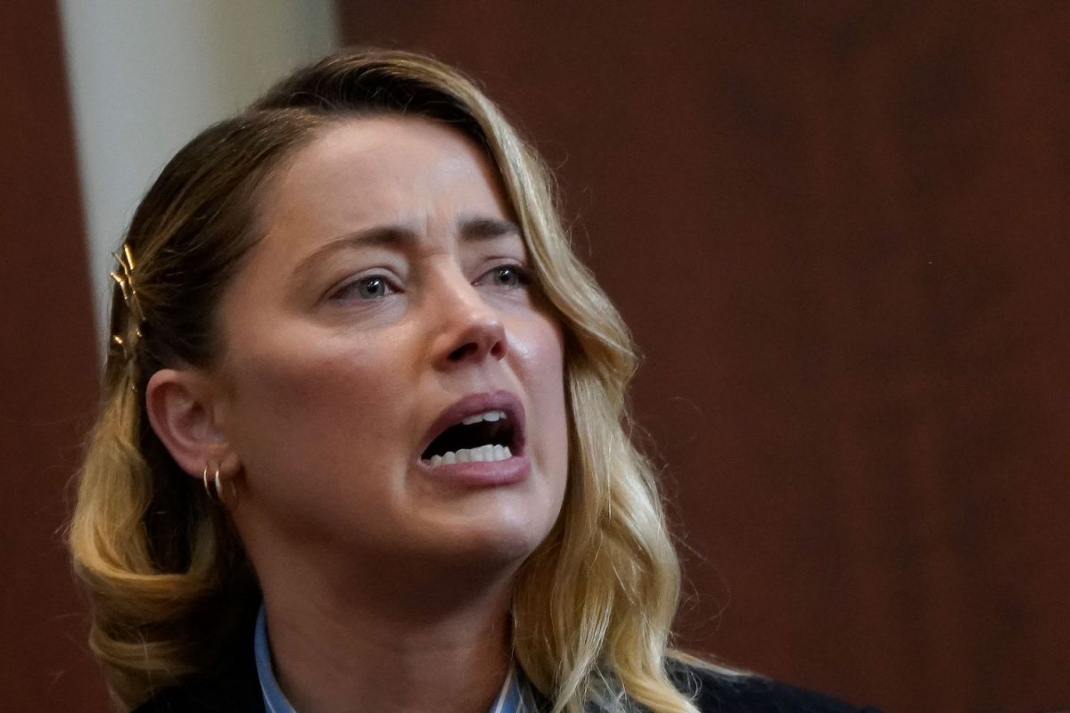 Amber heard alleges serious incidents of violence by Depp on her