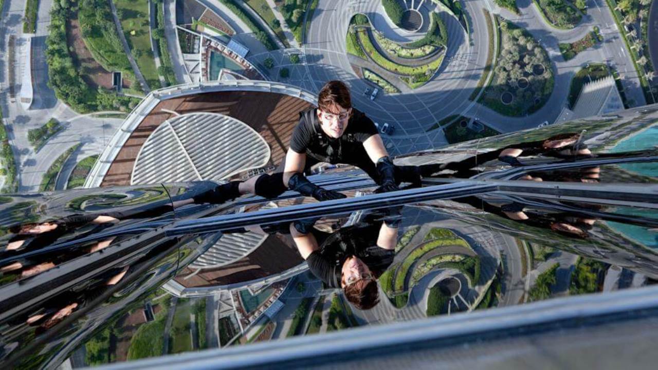 Running down the Skyscraper in Mission Impossible Ghost Protocol