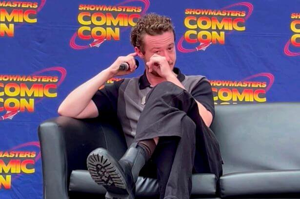Joseph Quinn's tearful moment at Comic Con