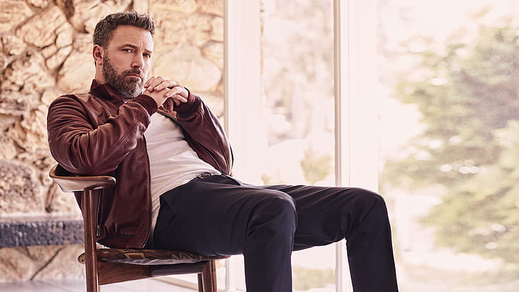 Ben Affleck in one of his iconic poses.