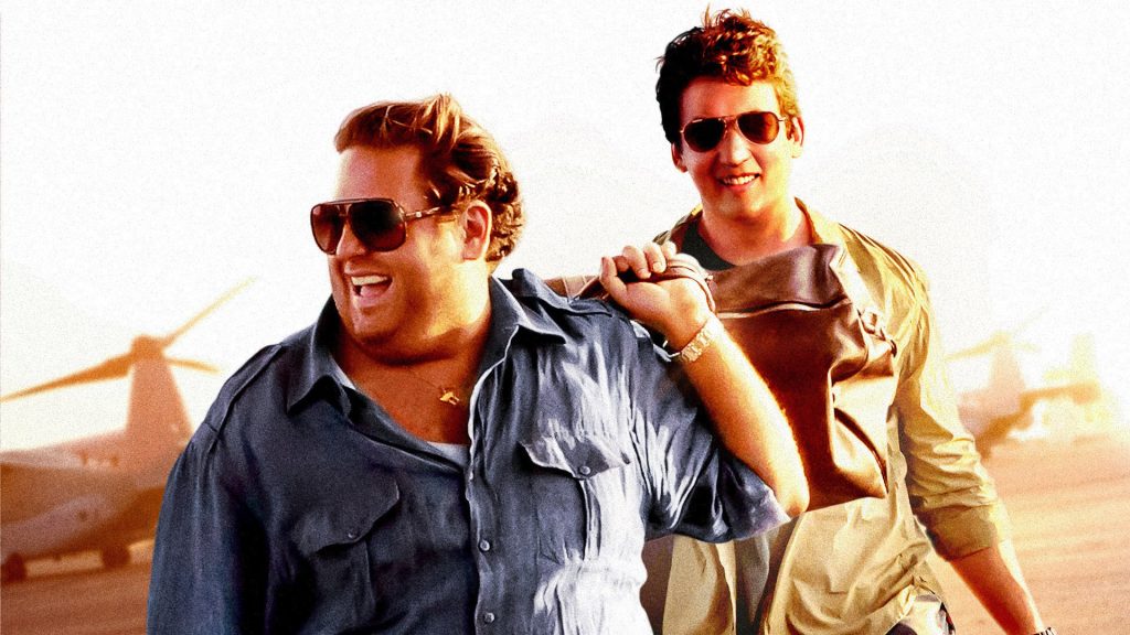 Jonah Hill (left) and Miles Teller (right) in War Dogs (2016),