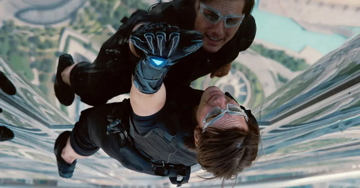 Mission Impossible: Rogue Nation action scene 
