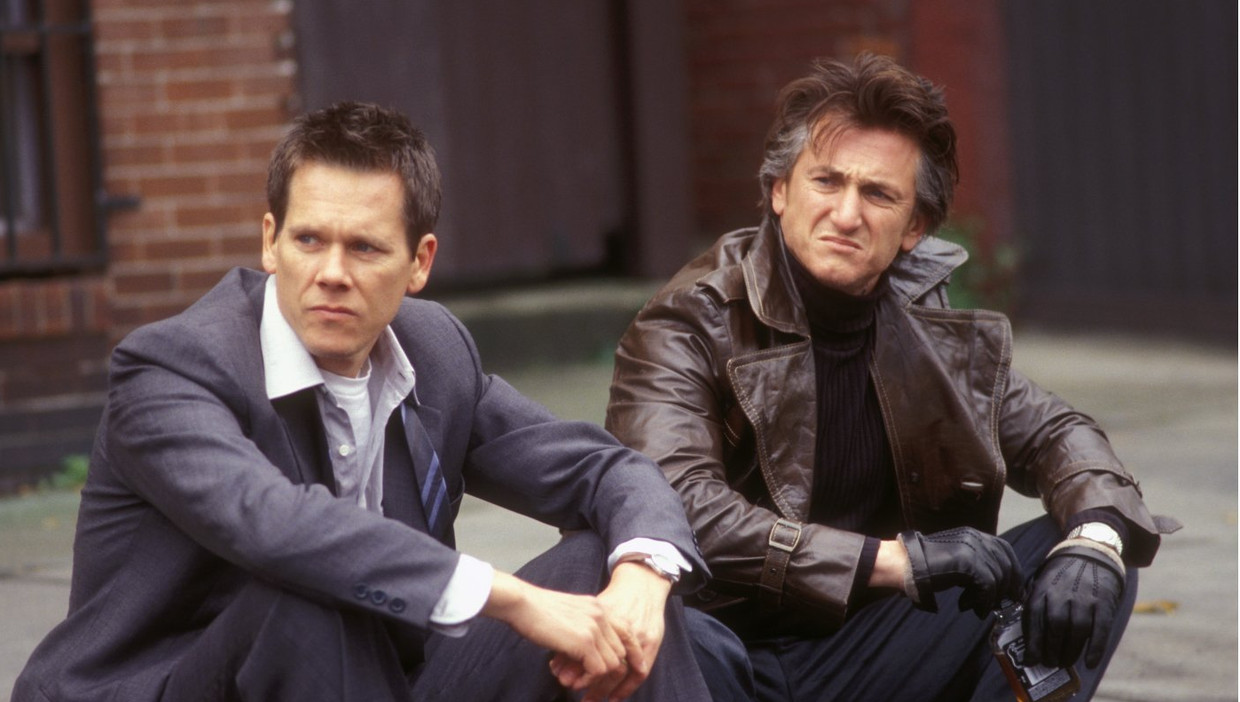 Kevin Bacon and Sean Penn in Mystic River (2003)