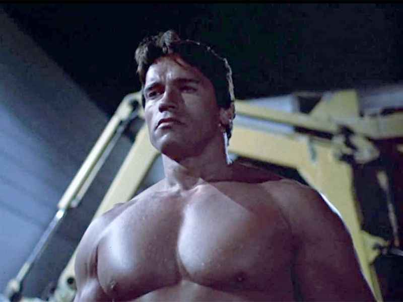 Arnold Schwarzenegger on aging and body image struggles: 'It just sucks