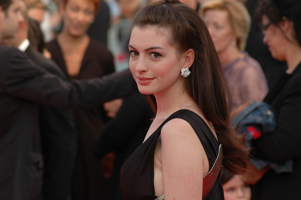 Anne Hathaway (via wikimedia commons)