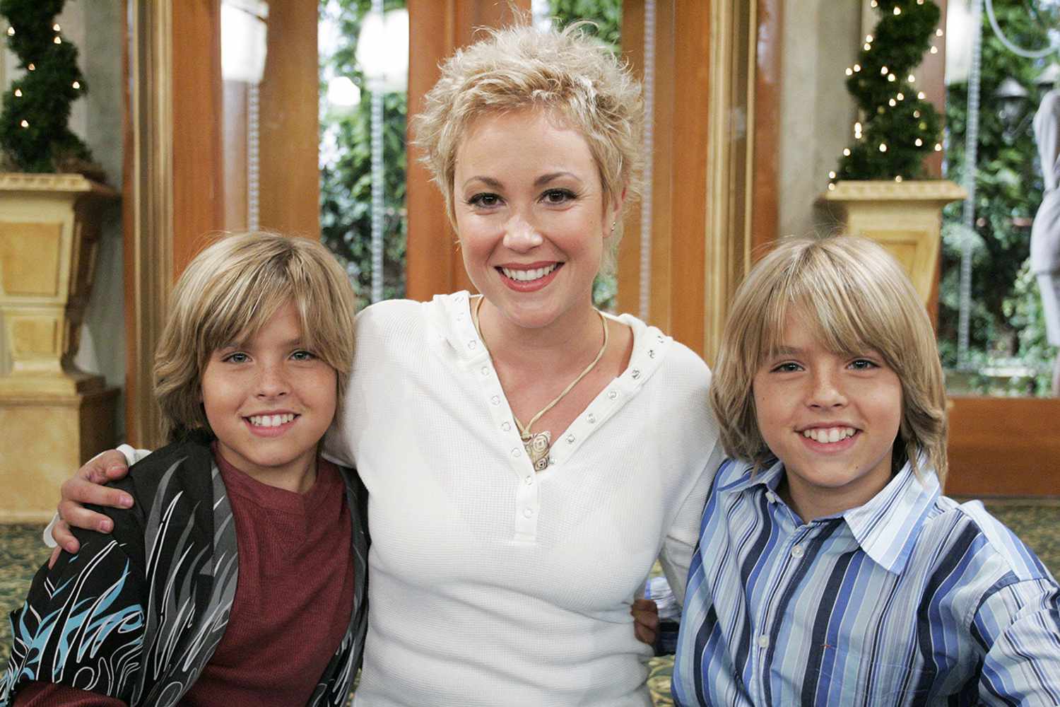 The Suite Life of Zack & Cody cast looking happy here
