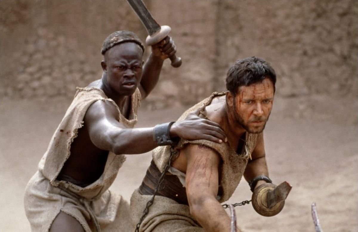 Djimon Hounsou and Russell Crowe in Gladiator