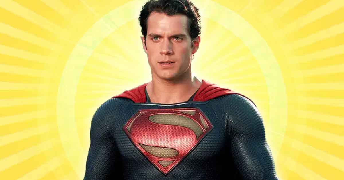 Henry Cavill Super-Jacked Next To Superman!