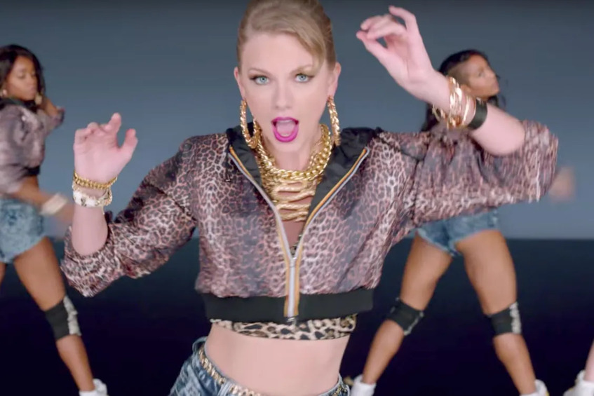 Taylor Swift in Shake It Off Music Video