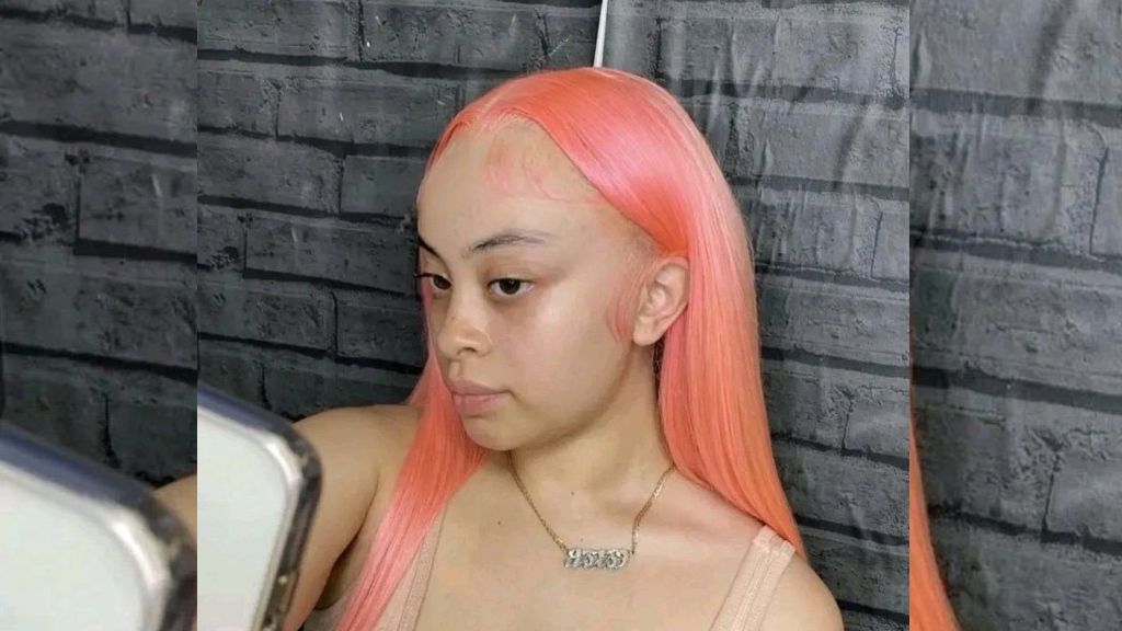 Ice Spice in no makeup look