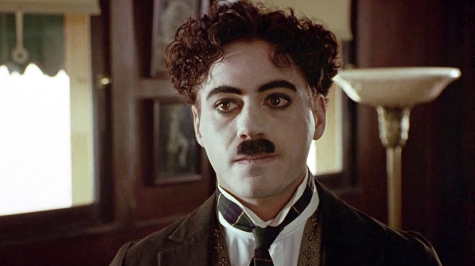 Robert Downey Jr.' in Chaplin