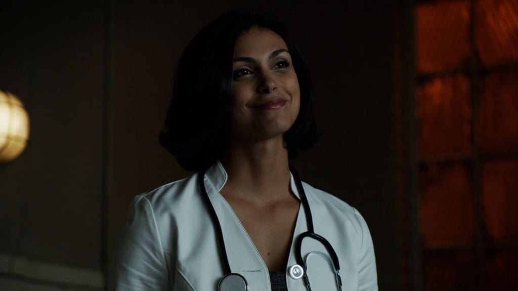 “She already has experience working in the Batman universe”: Deadpool Star Morena Baccarin Wants to Turn into a Real Superhero But Not in MCU