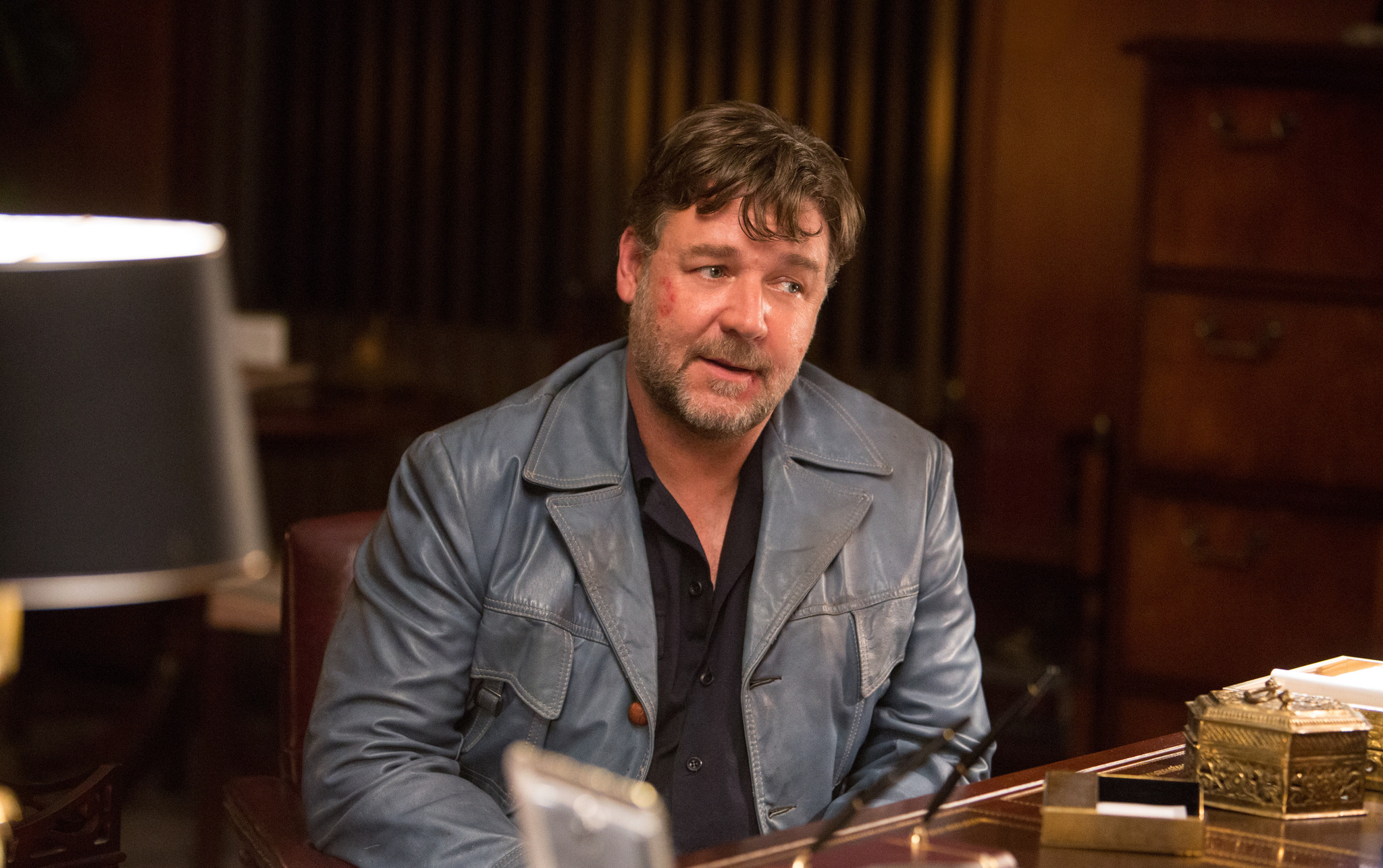 Russell Crowe got prank-called by Michael Jackson several times
